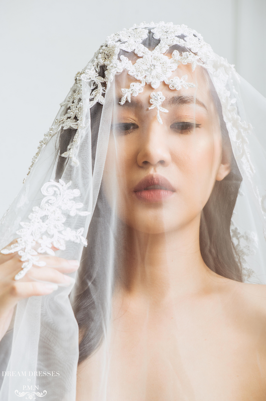 Old Hollywood Glamour Inspired Bridal Veil (#Meliza) - Dream Dresses by P.M.N.
