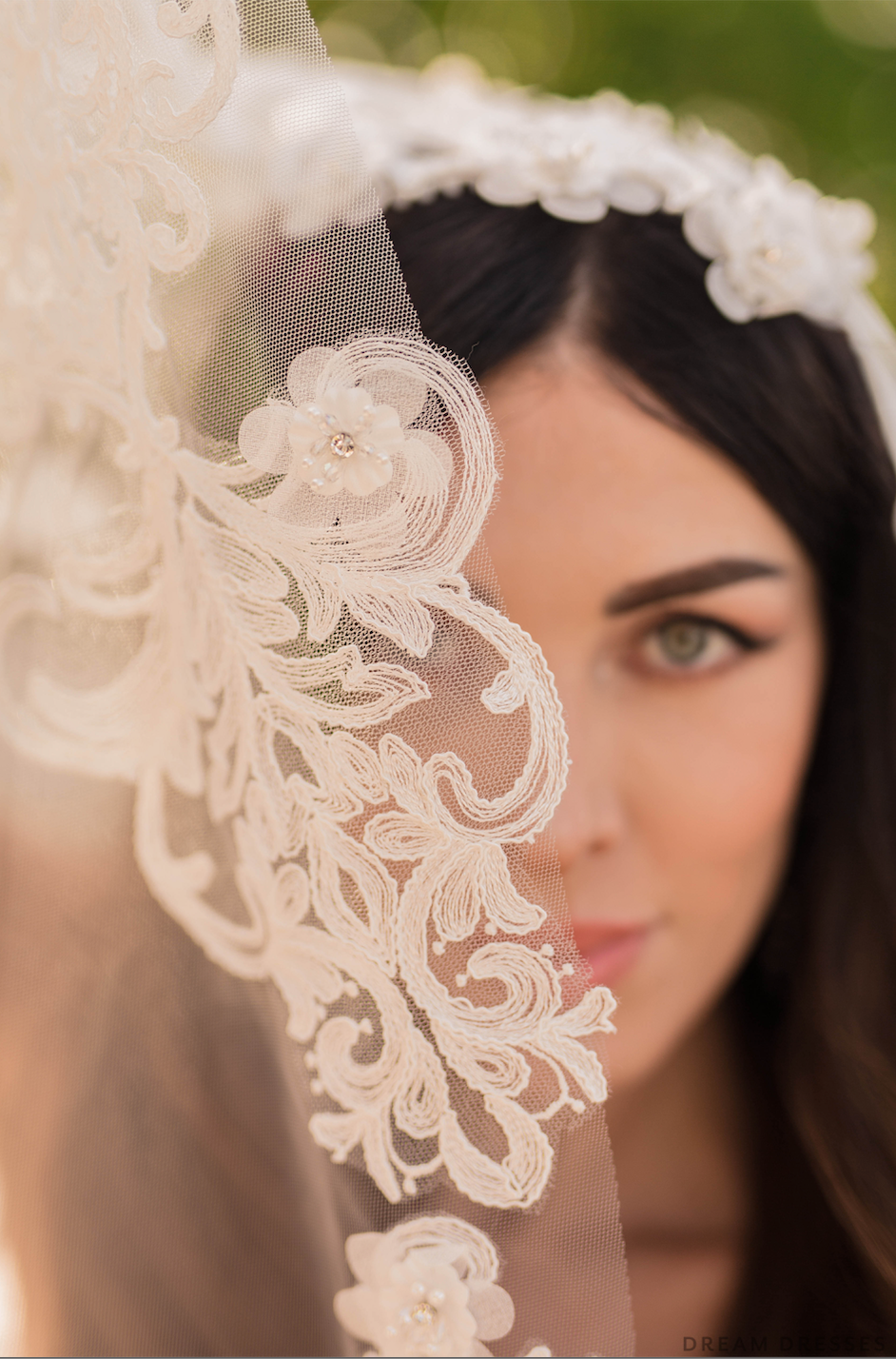 Mantilla Lace Veil (#Tyana) - Dream Dresses by P.M.N.