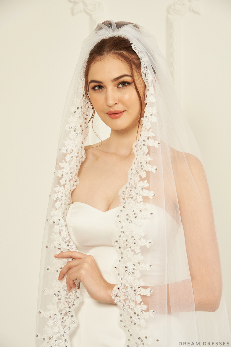 One Layer Lace Veil (#Cassia) - Dream Dresses by P.M.N.