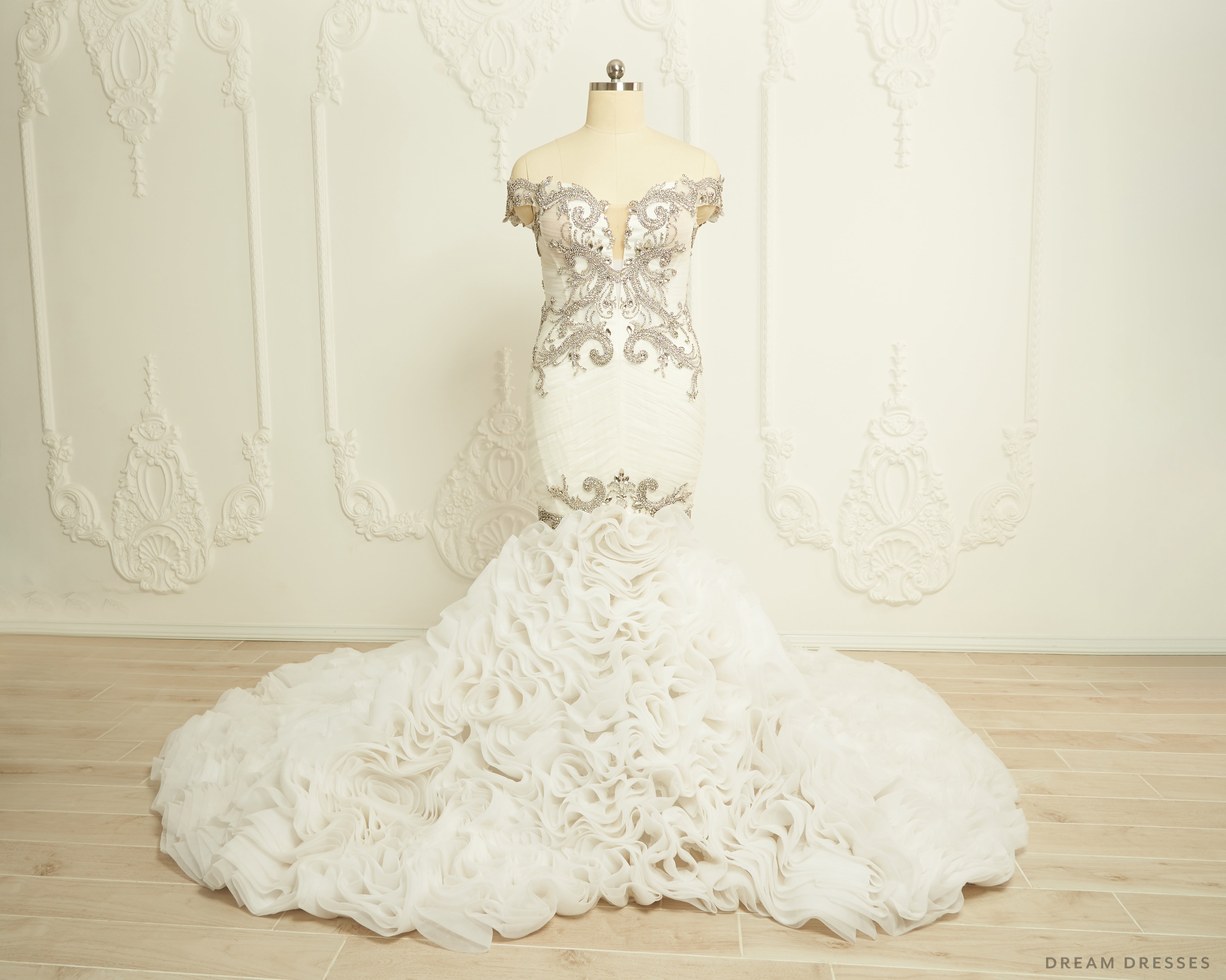 Rhinestones Mermaid Wedding Dress (#Sharina)