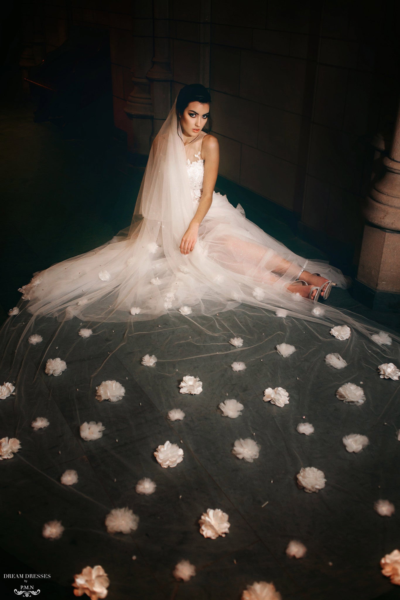 Cathedral Bridal Veil With Flowers (#Tahlia)