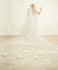 Cathedral Bridal Veil With Flowers (#Tahlia) - Dream Dresses by P.M.N.