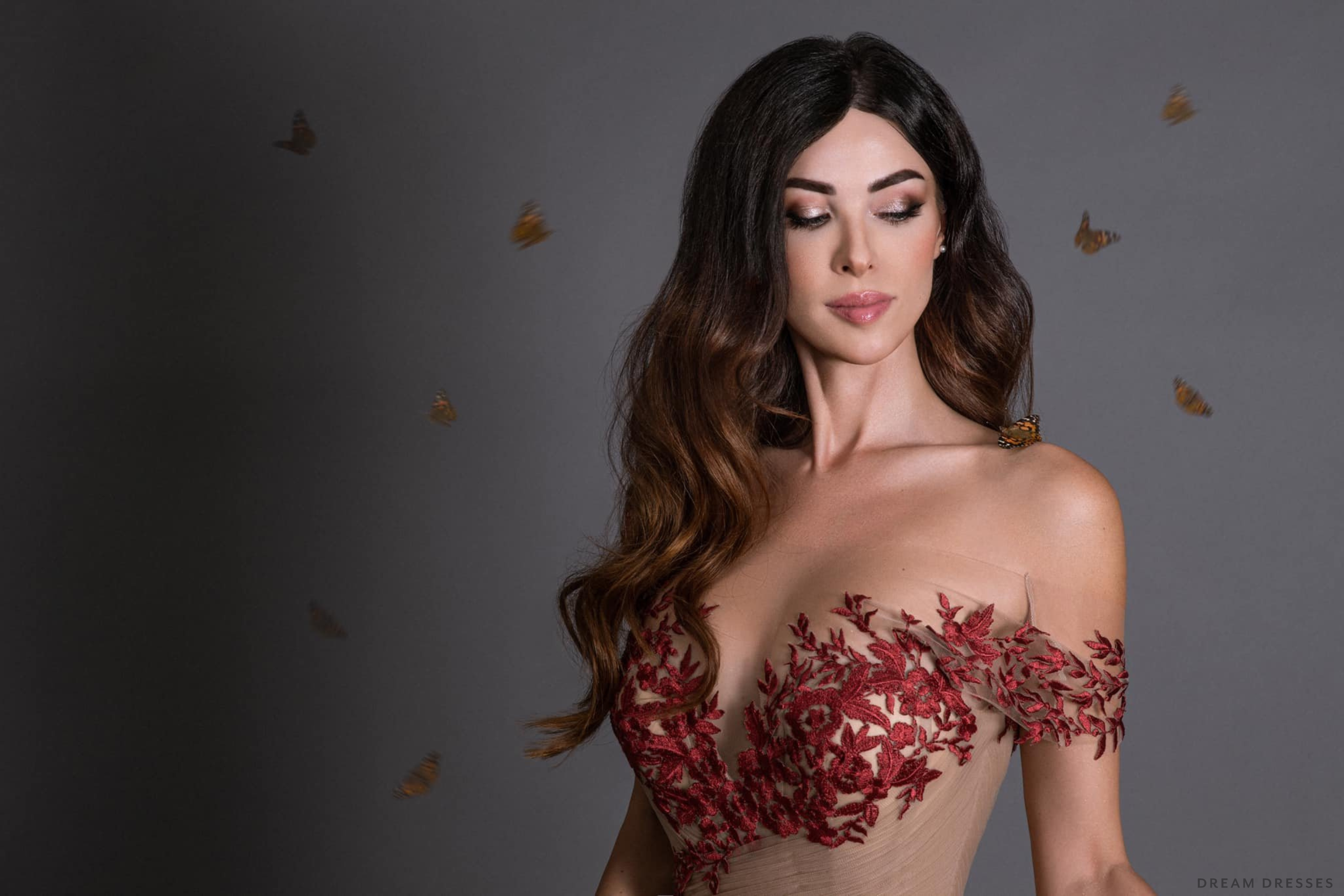 Nude Wedding Gown with Red Lace | DreamDresses Aida Nude Wedding Gown with Red Lace | DreamDresses Aida