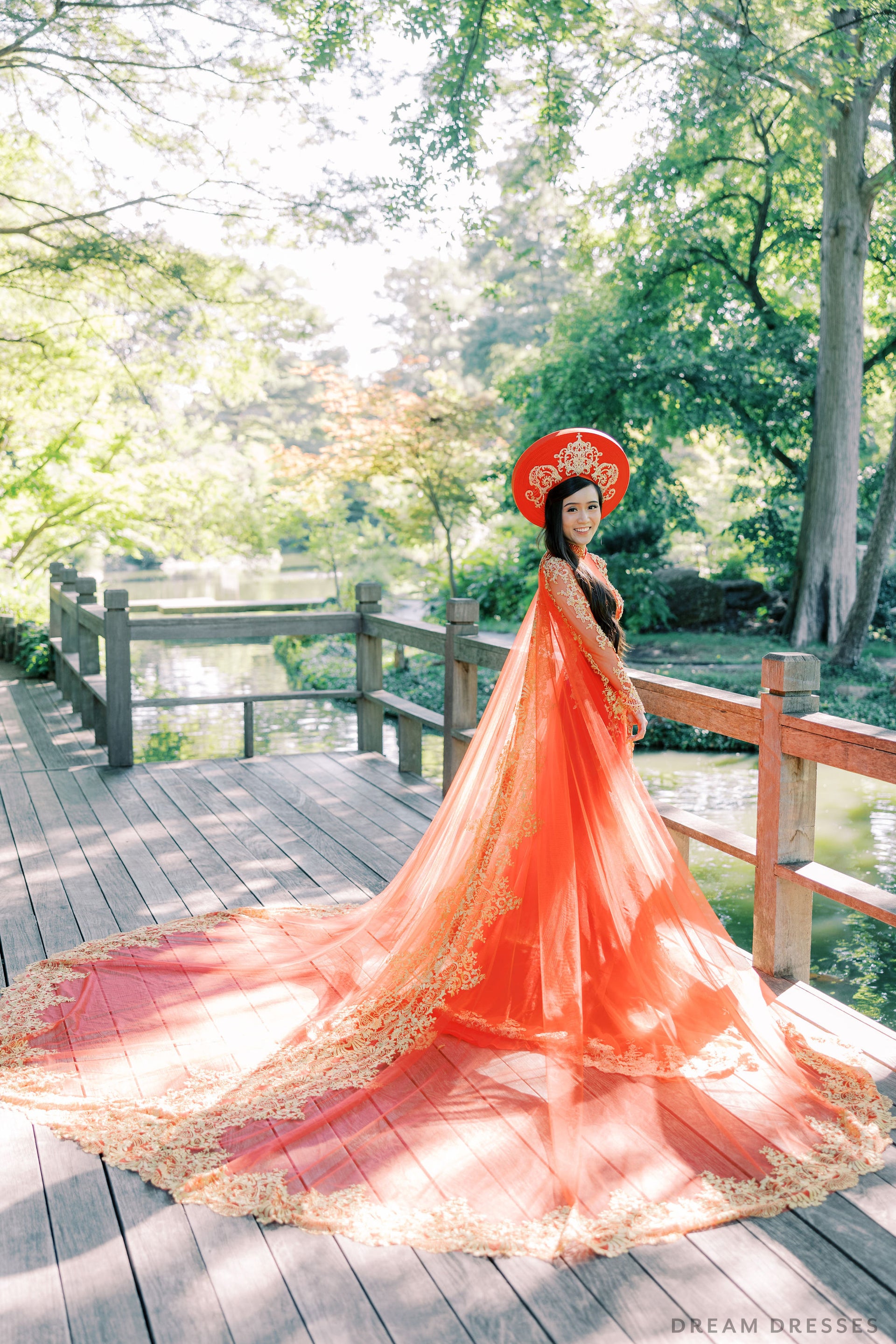 Red Ao Dai Cape | Vietnamese Lace Bridal Ao Dai Cape (#TEMA) - Dream Dresses by P.M.N.