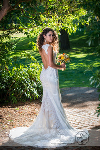 SAMPLE SALE/ Keyhole Back Wedding Dress (Style #PB1945) - Dream Dresses by P.M.N
 - 6
