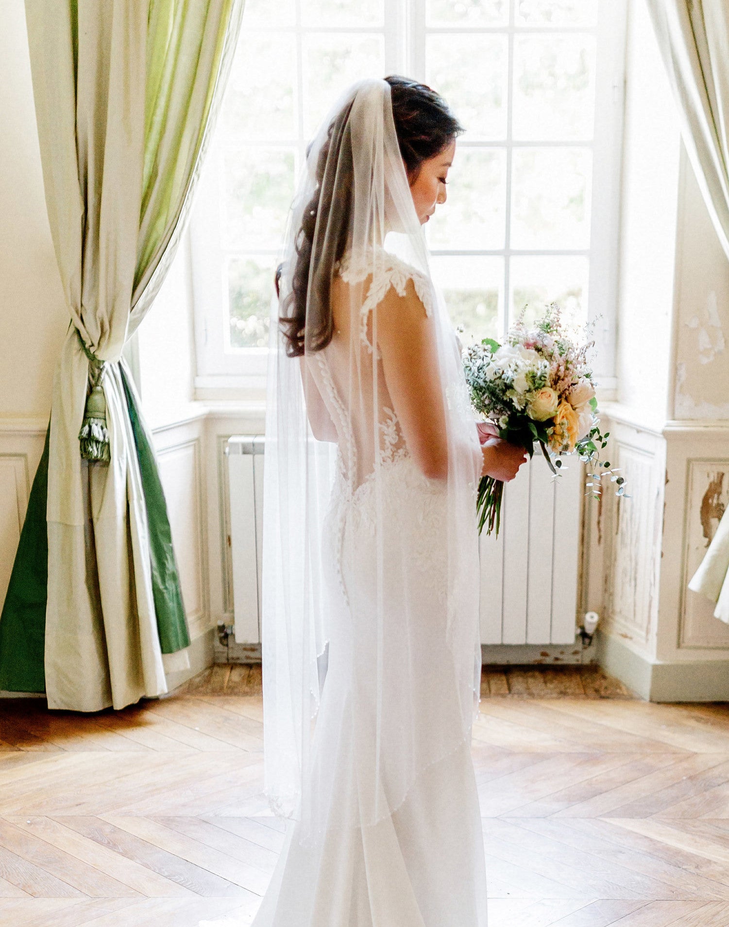 Dream Dresses by P.M.N. Elegant Waltz Bridal Veil (#Joli) Cathedral