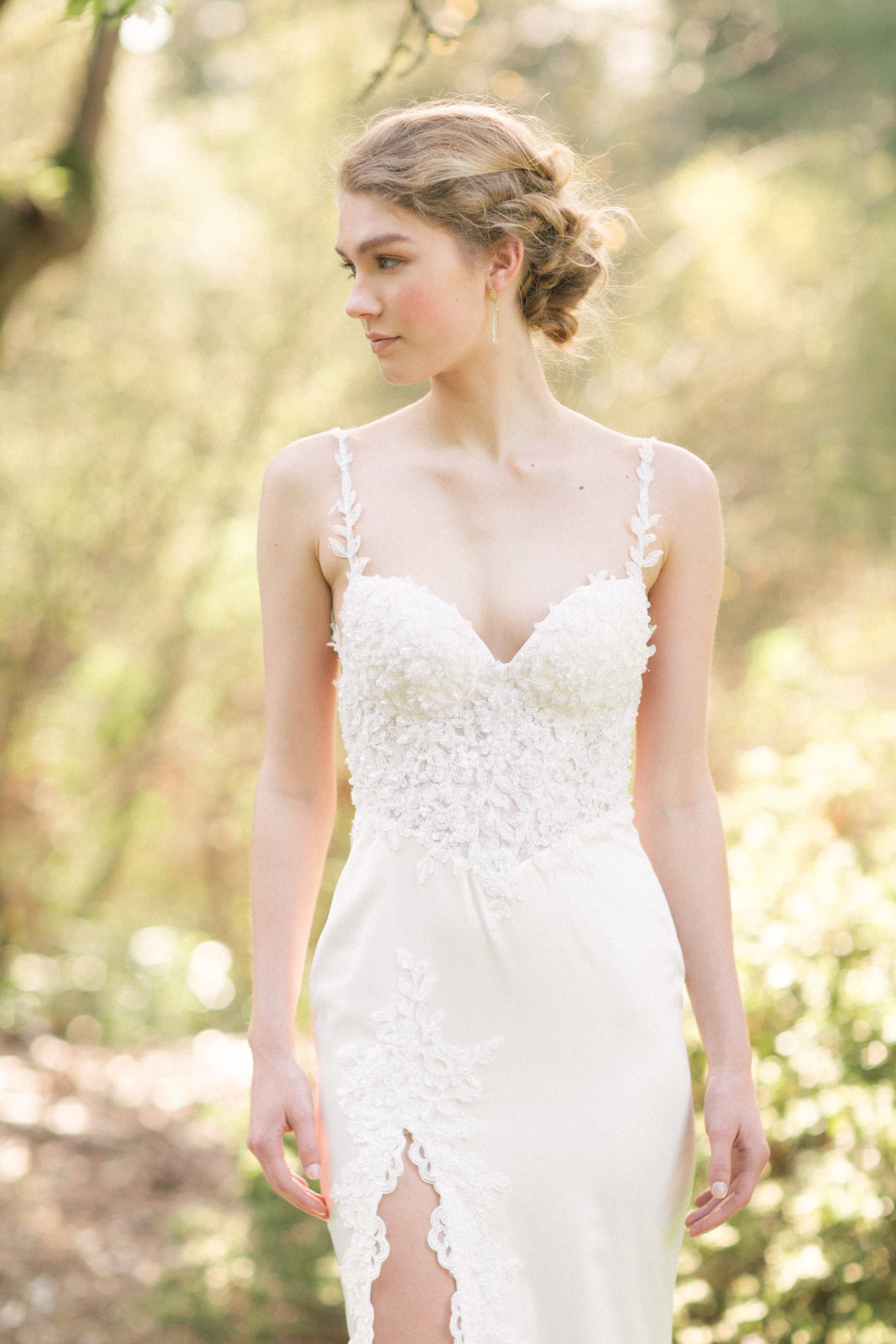 DreamDress By PMN Eilliva Sheath With Side Slit Wedding Dress Gown With Straps Open Back Sweep | Size: Custom DreamDress By PMN Eilliva Sheath With Side Slit Wedding Dress Gown With Straps Open Back Sweep | Size: Custom