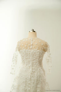 White Lace Bridal Ao Dai | Lace Vietnamese Traditional Bridal Dress (#CHICHI) - Dream Dresses by P.M.N.