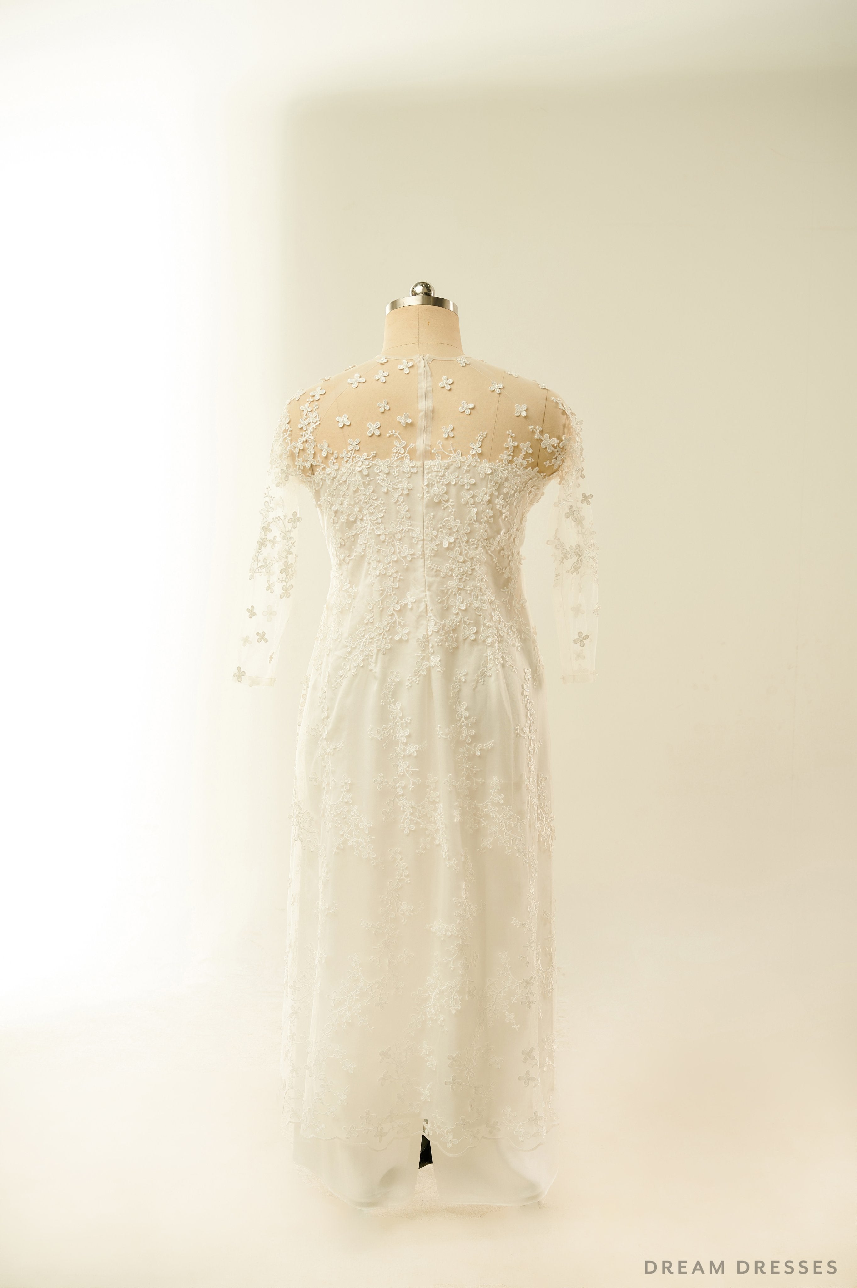White Lace Bridal Ao Dai | Lace Vietnamese Traditional Bridal Dress (#CHICHI)